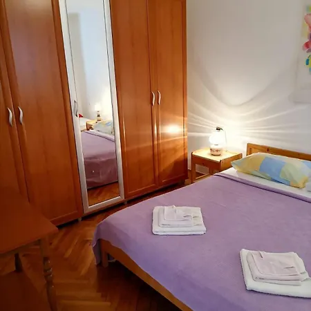 Apartamento With A Parking Space Losinj, Losinj - 23520 *