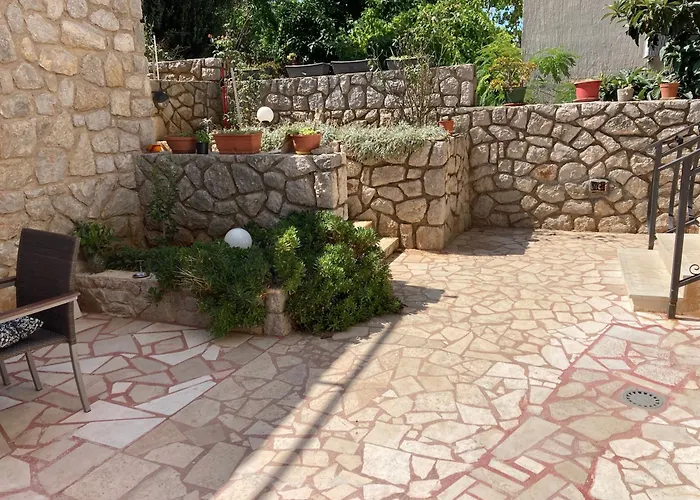 With A Parking Space Losinj, Losinj - 23520 Apartment