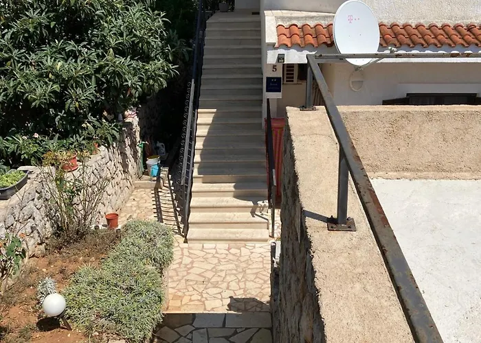 Διαμέρισμα With A Parking Space Losinj, Losinj - 23520 *